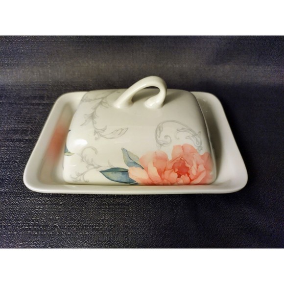 Martha Stewart Peony Elegant 7" Covered Butter Dish - Picture 3 of 13